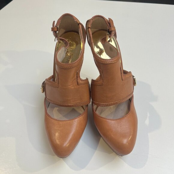 Michael Kors Toni Platform Pumps in Tan Leather - Picture 2 of 5